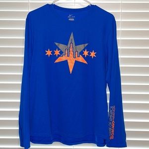 2011 Chicago Marathon large dry fit long sleeve